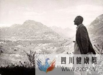 精神的歷史與可貴的“誤讀”——黑塞《玻璃球游戲》...(圖6) 精神的歷史與可貴的“誤讀”——黑塞《玻璃球游戲》...(圖6)
