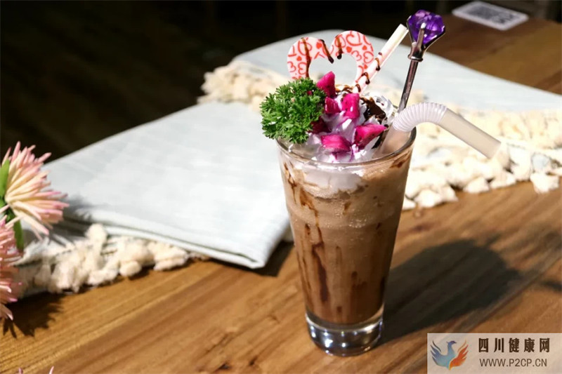 喝奶茶會(huì)引發(fā)糖尿病嗎？90%人相信的謠言，正糖名家來(lái)科普啦~(圖1)