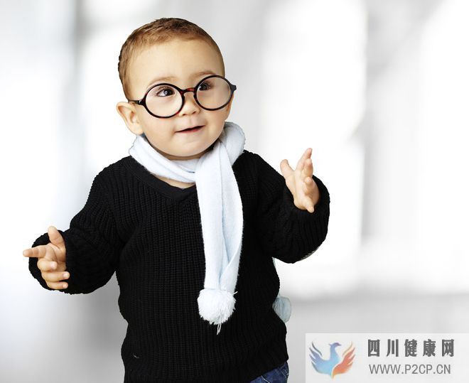父母都是中國人,卻生下混血寶寶去醫院后丈夫樂了(圖1)